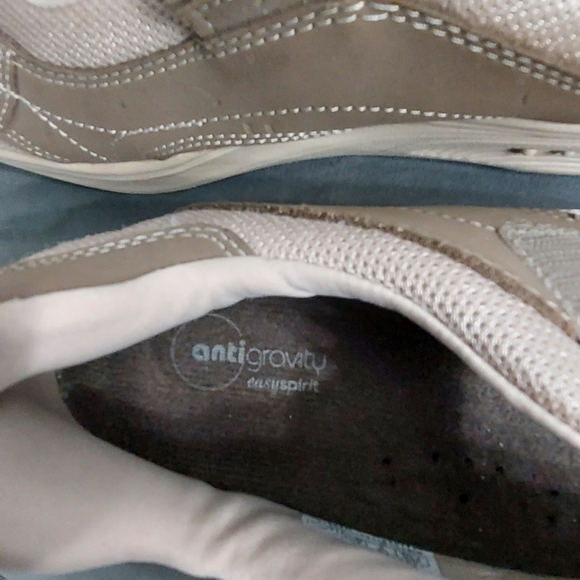 👟Casual Shoes/EASY SPIRIT         NWOB - Picture 9 of 11